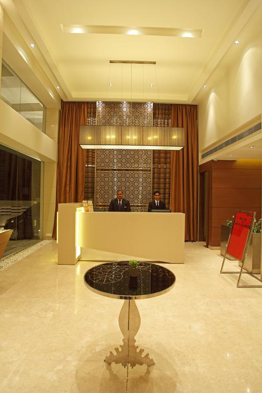 Comfort Inn Legacy Rajkot Ngoại thất bức ảnh