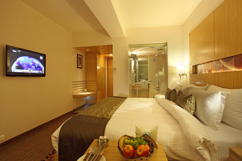 Comfort Inn Legacy Rajkot Ngoại thất bức ảnh